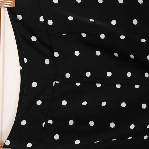 Worthington petite black polka dot skirt, size 4P - Picture 10 of 12
